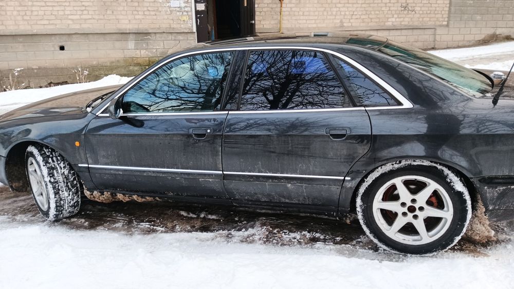 Ауди а8 д2 2.8 кватро