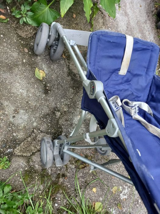 Carrinho de passeio chico