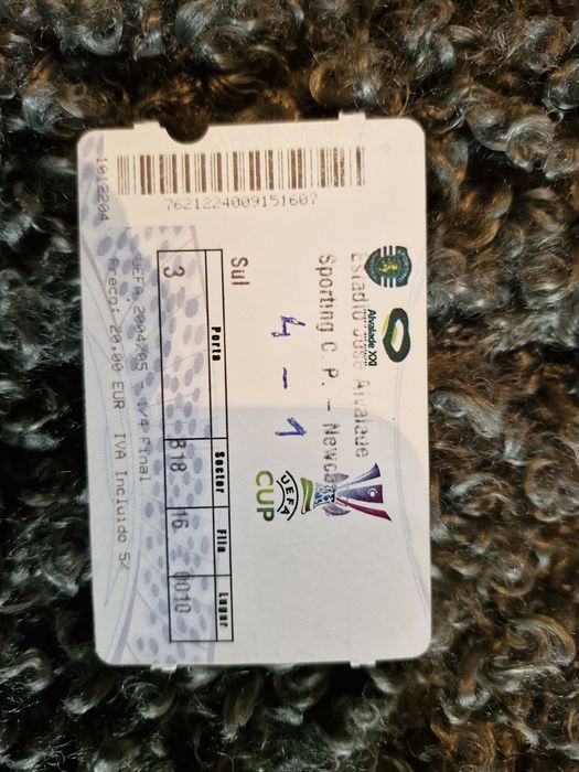 Bilhetes antigos de jogos do Sporting CP a 5€ cada