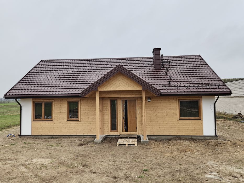Dom domek drewniany budowa 35m 35 m^2 pergola altana wiata garaż