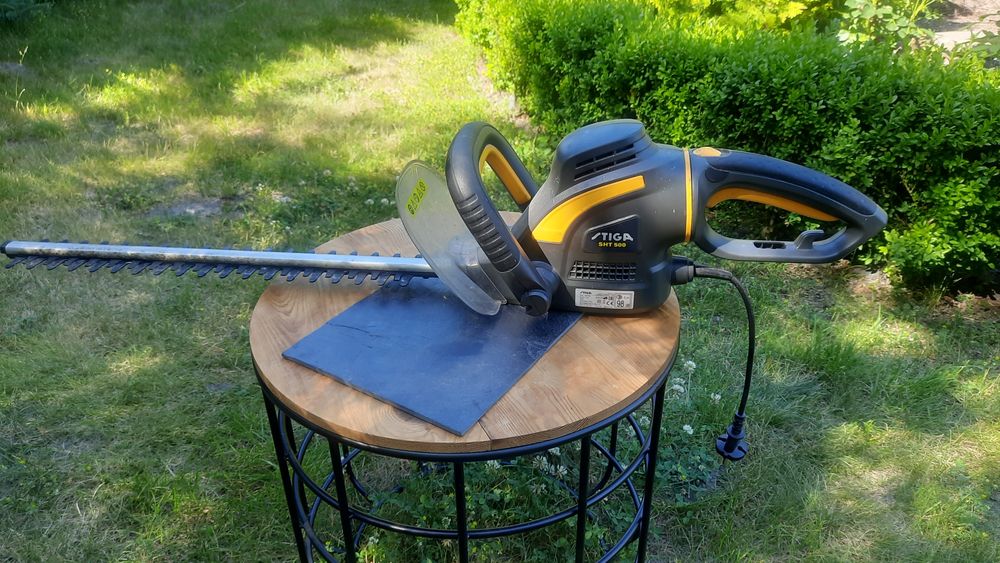 Sekator elektryczny Stiga Sht 500