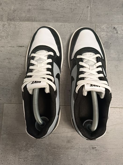 Buty męskie Nike r 42 .