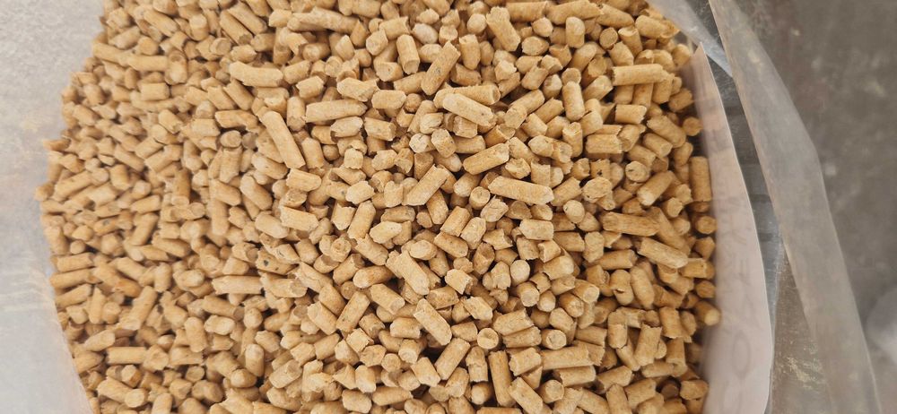 Pellet, Żwirek Drzewny dla Kota Królika Świnki 15 KG JASNY - WYSYŁKA