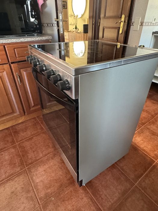 Fogao eletrico indesit
