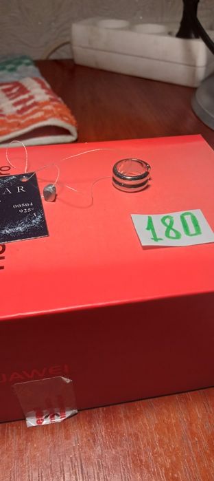 Продам серебряный кафф-сережка