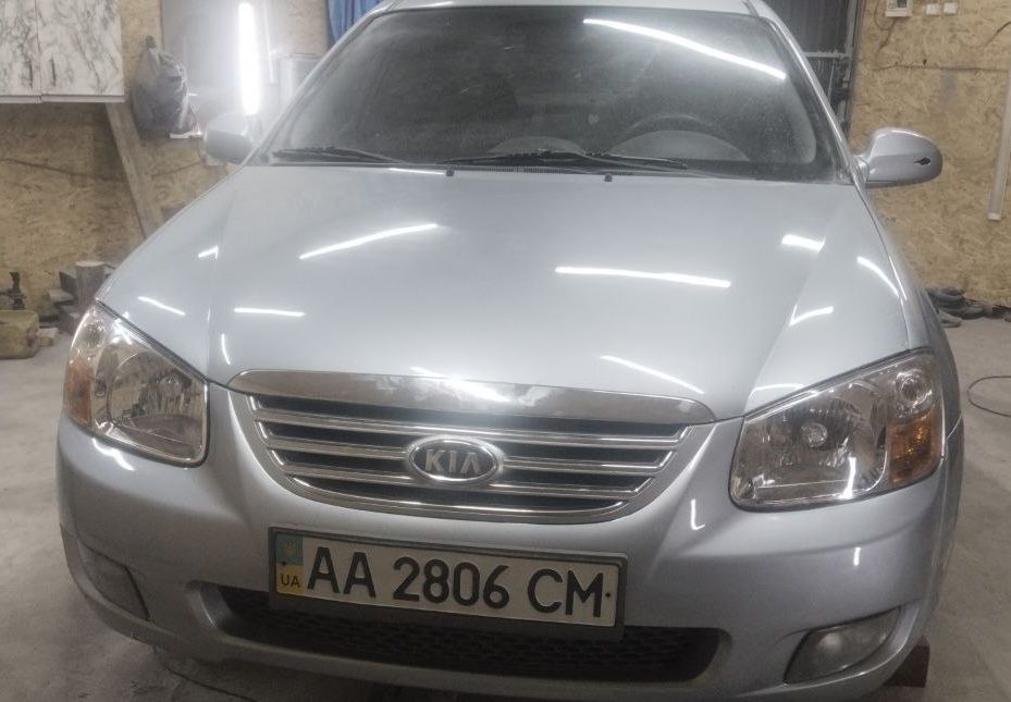 Кіа  Cerato 1.6 бензин