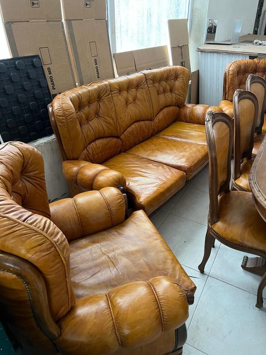Mobiliário de Sala e sofás