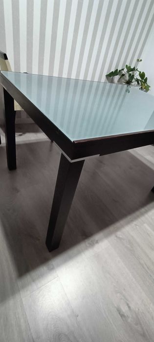 Mesa de jantar extensível