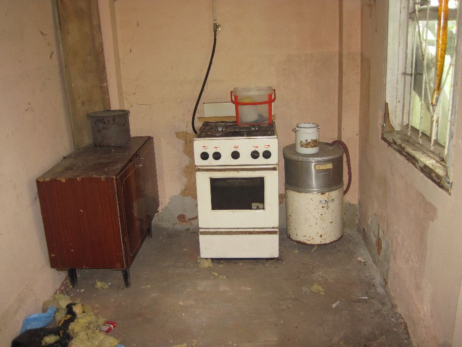Продам Свой Дом в Партизанском. 15 км. до г. Днепр . Участок 40 соток.