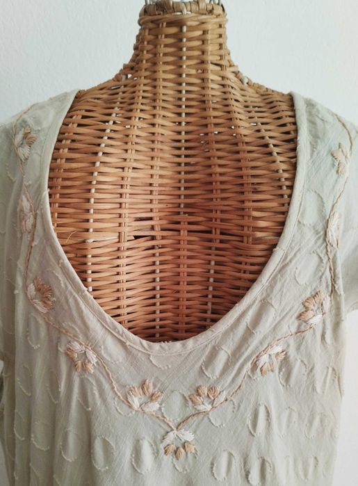 Vestido Natura Bordado