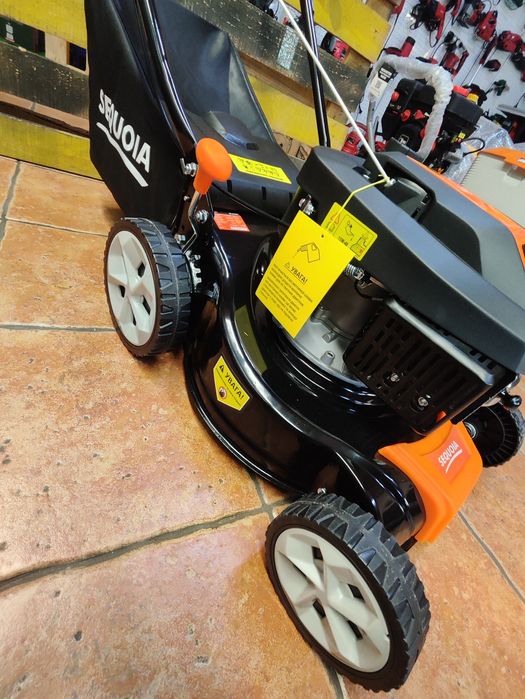 Газонокосилка бензиновая SEQUOIA SPLM4000/40см/99см3/8 положений 25-75