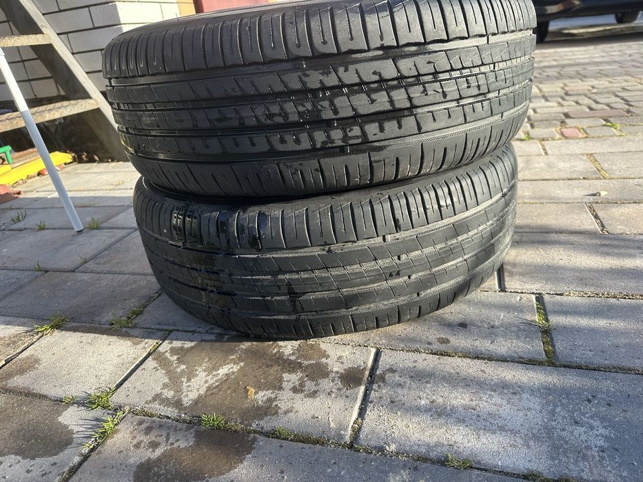 Nokian tyres 2 колеса 15r