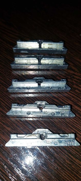 Фурнитура ,,Maсo,,в отличном состоянии.Ответная планка 9мм.