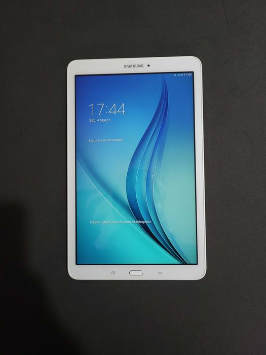 Samsung Galaxy Tab E 9.6 Wi-Fi Branco