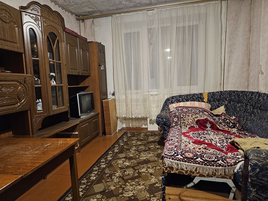 Трьохкімнатна квартира  можно на місяць