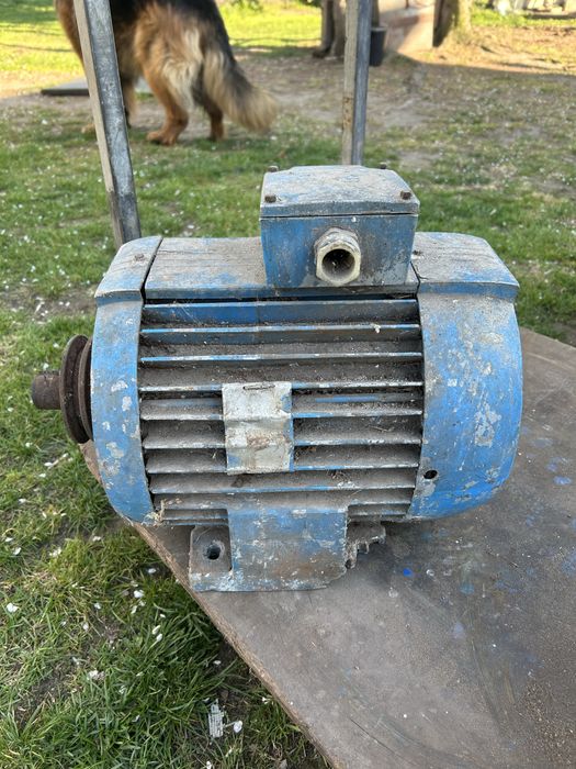 silnik elektryczny