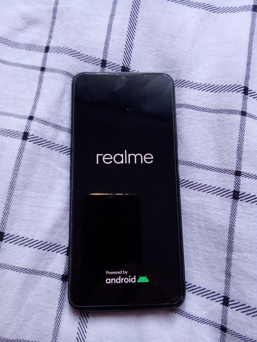 Telefon komórkowy Realmi C35.