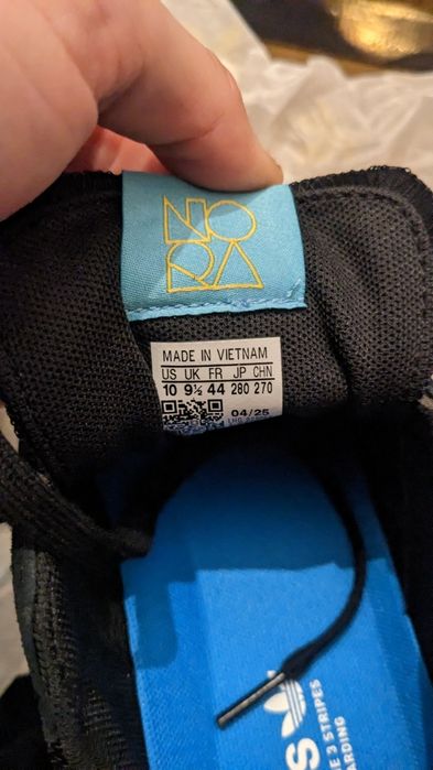 Adidas Nora 44(9 1/2)