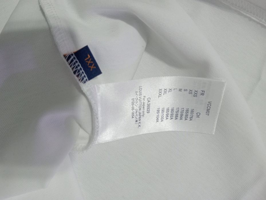 T-shirt Louis Vuitton