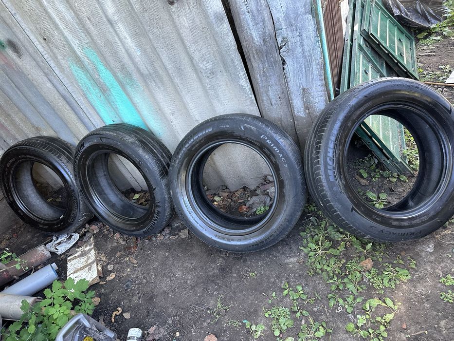 Срочно  mishelin 215/65/17