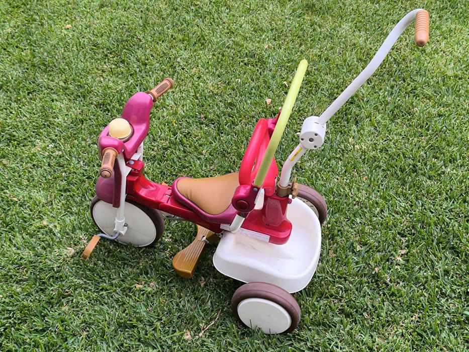 Triciclo Infantil Imaginarium com Haste Guia