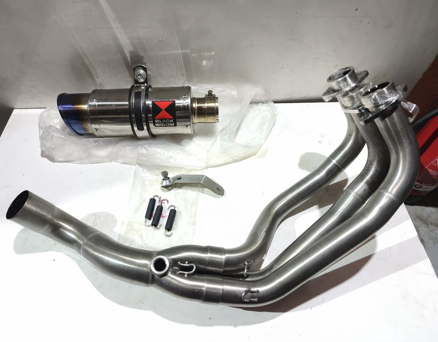 Black widow Yamaha MT 09/ tracer/ Xsr