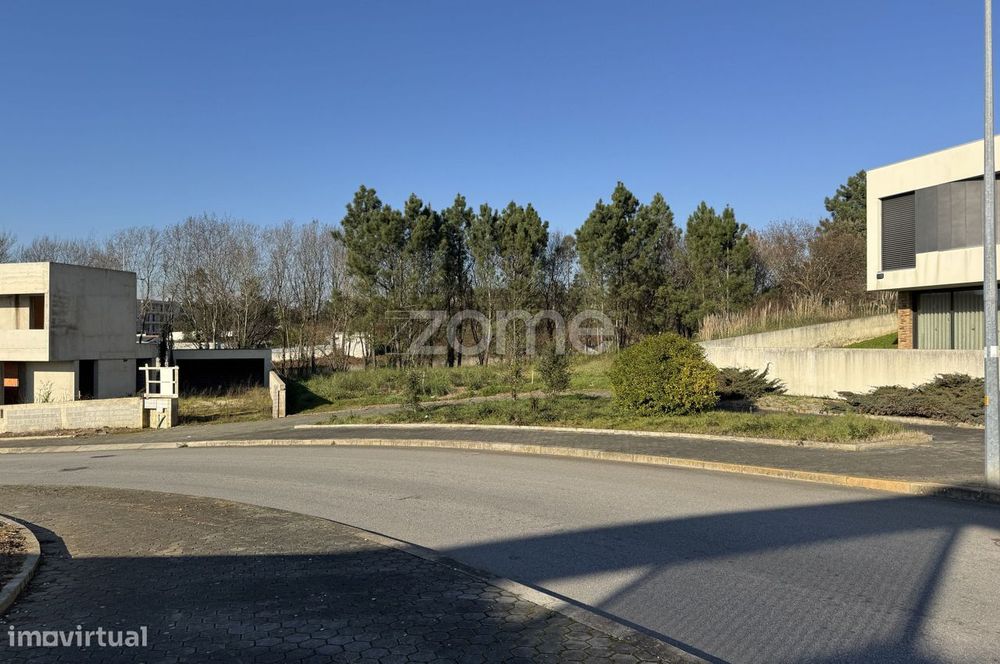 Terreno para construção, em Avintes, Vila Nova de Gaia