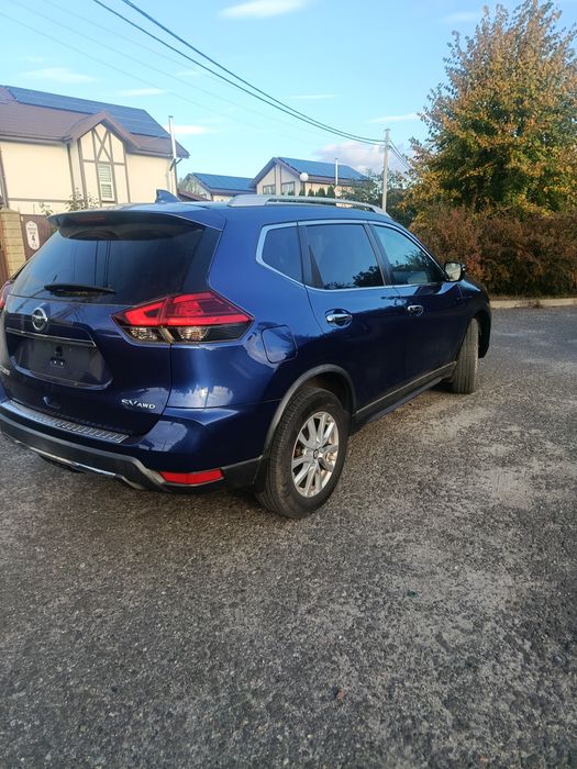 Nissan Rogue SV AWD