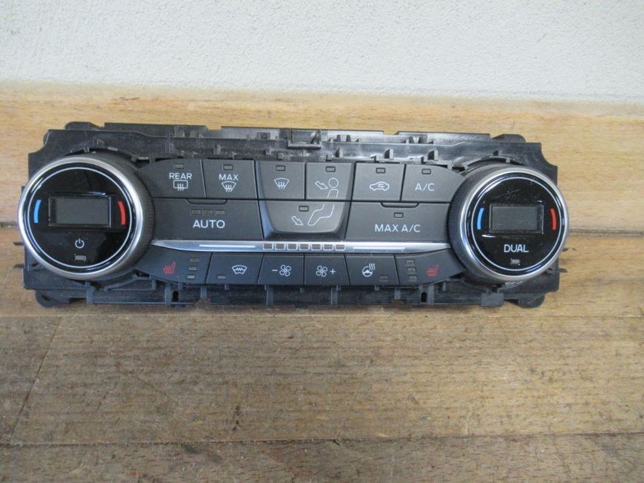 PANEL NAWIEWU KLIMATYZACJI FORD FOCUS MK4 IV 2018-