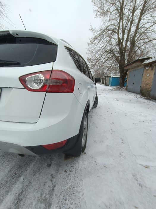 Продам Ford Kuga 2012р 2,5Т бензин