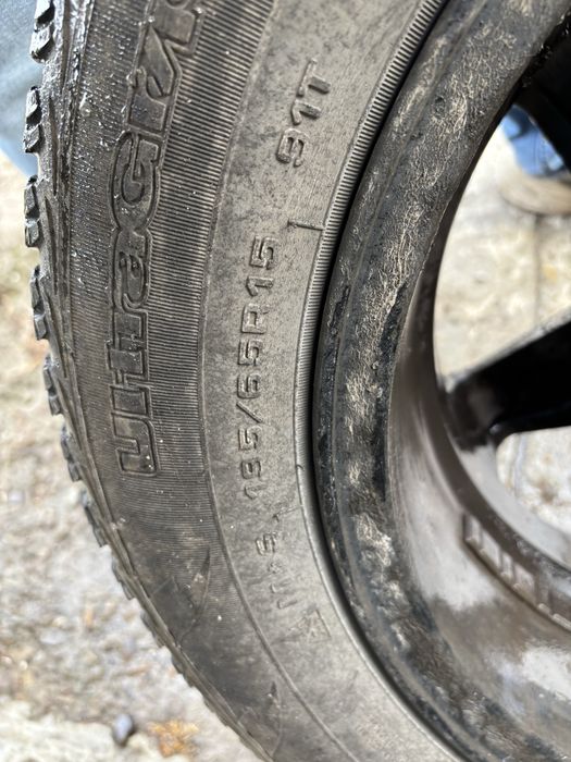 Литі диски R15 5×114.3 ET35 + зимові шини Goodyear UltraGrip Ice 2 195/65 R15+датчик тиску