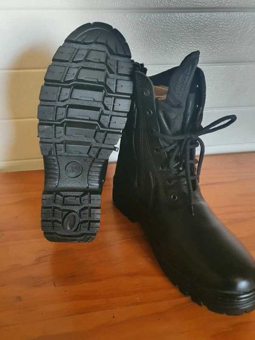 Botas para Vigilantes, Guardas florestais, Militares. Tamanho 42