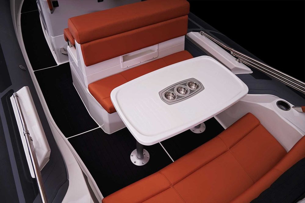 Łódź RIB Brig Eagle 8