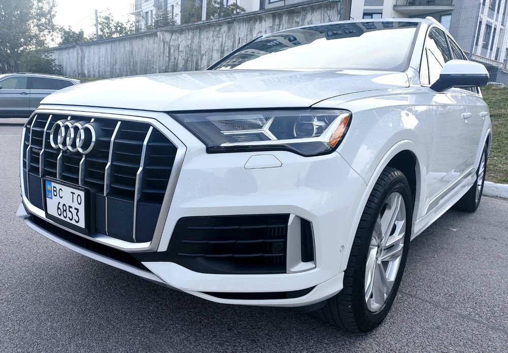 Продам власне авто Audi Q7