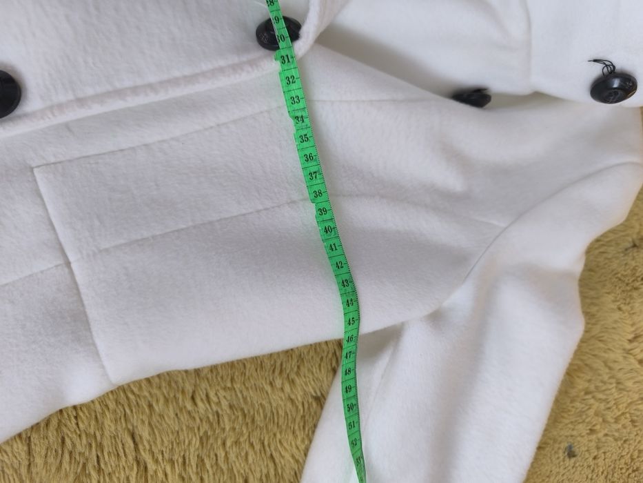 Płaszcz biały M 38 bereshka wiosenno zimowy