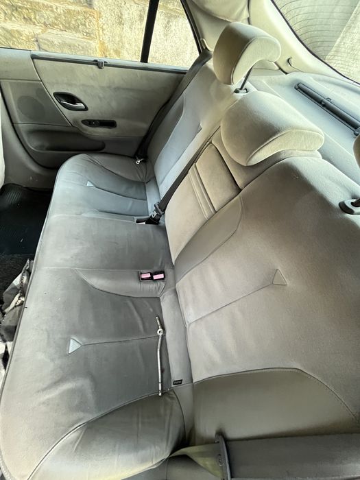 Renault laguna 1.6 2001