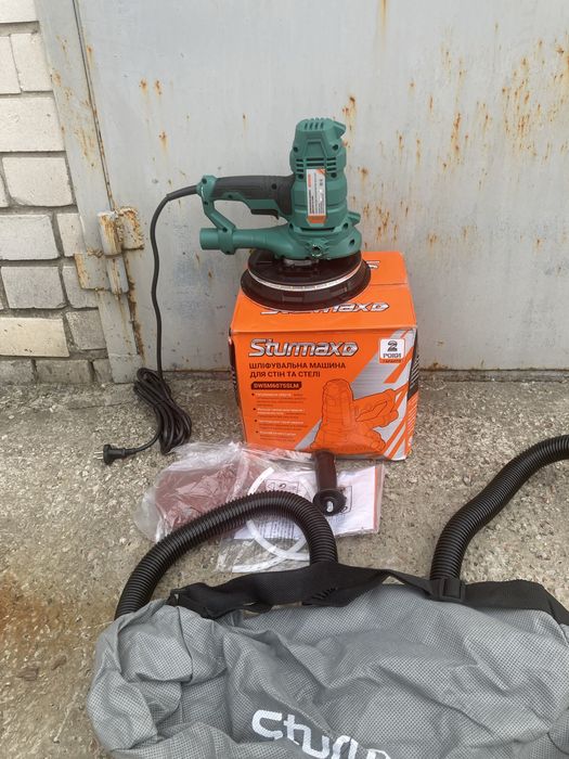 Шліфмашина для стін та стелі Sturm DWS6075SLM 750 Вт