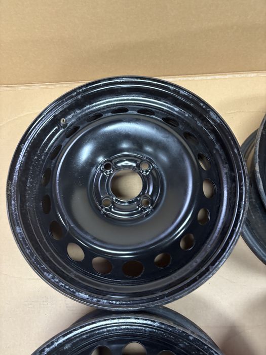 4x100 6J15 IS40 60,1 felgi stalowe RENAULT CLIO CAPTUR CZUJNIKI TPMS