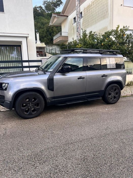 Land Rover Defender 110 D240