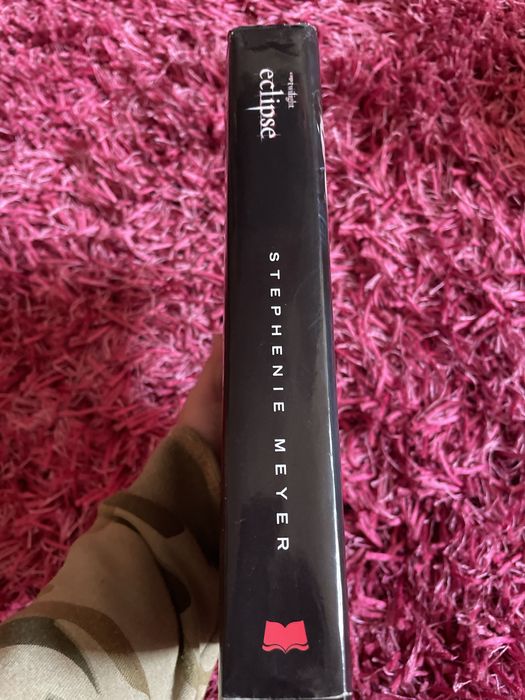 Livro eclipse da saga twilight
