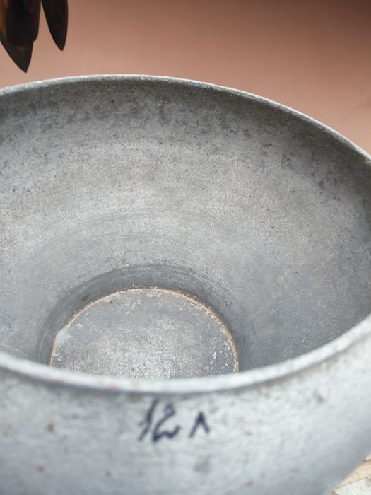 Продам баняк та плити чугунні