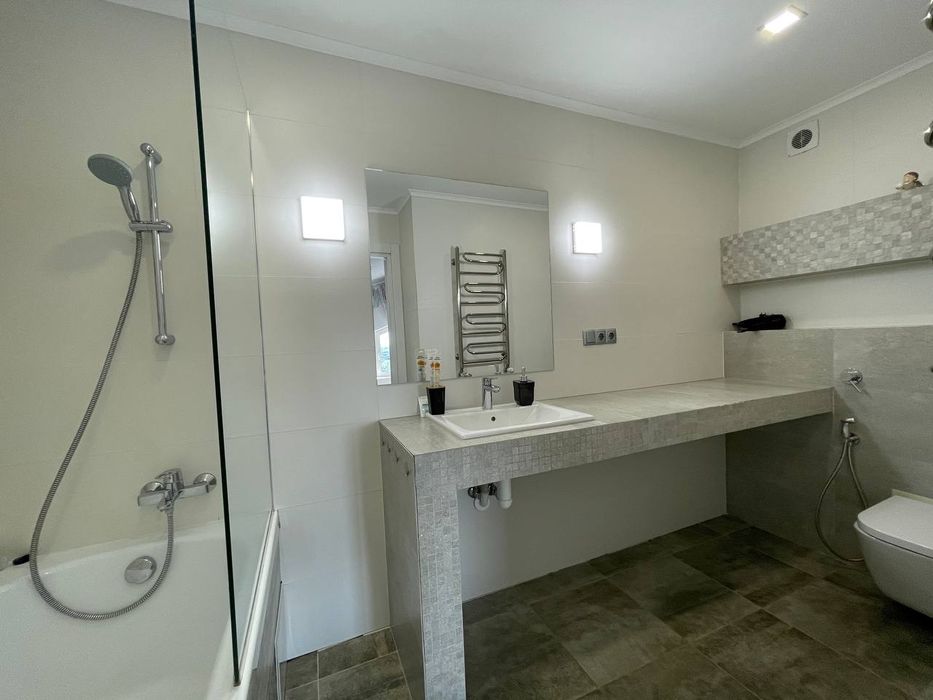 Пентхаус . Велмарт. Вільний з 15.01