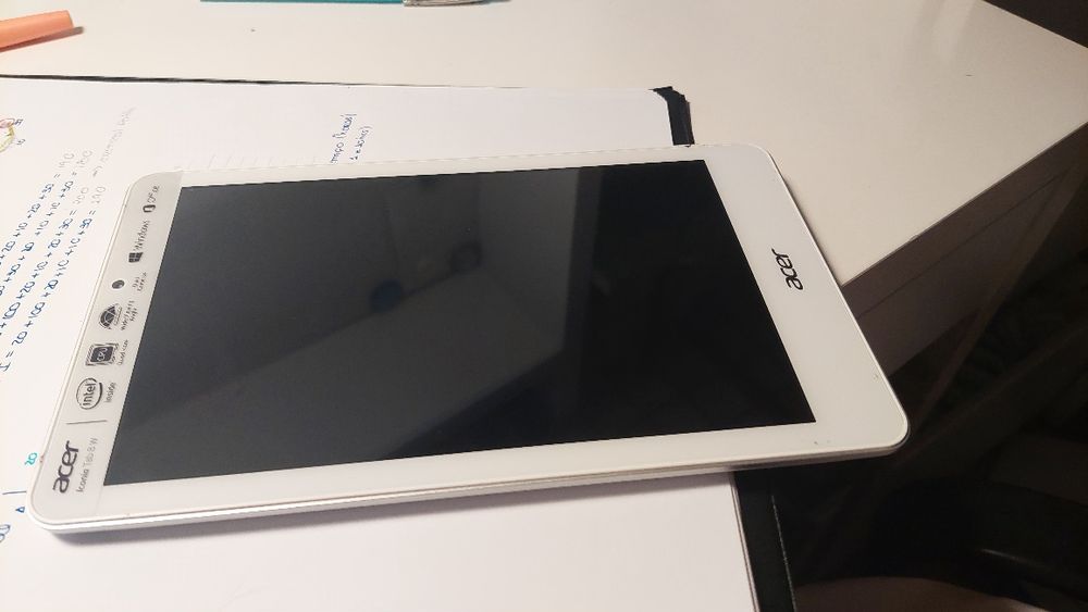 Acer Tab 8 practically new64551388768515120