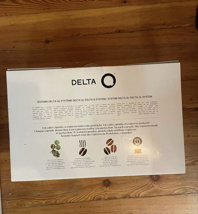 Ekspres do kawy Delta Q Mini MilkQool