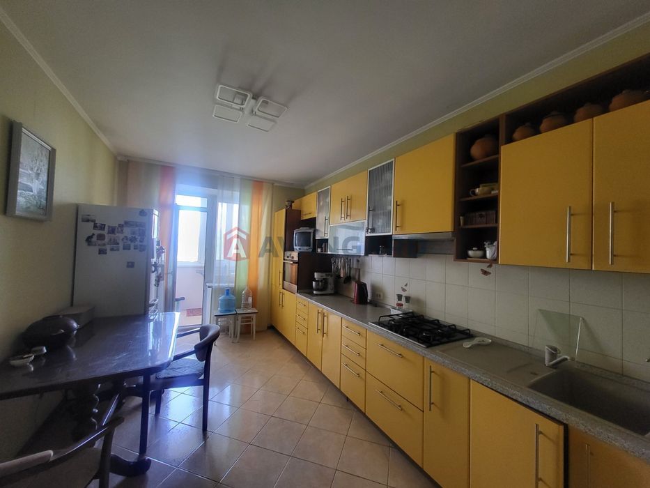 Продаж 3-к. квартири у Вінниці, вул. Зодчих