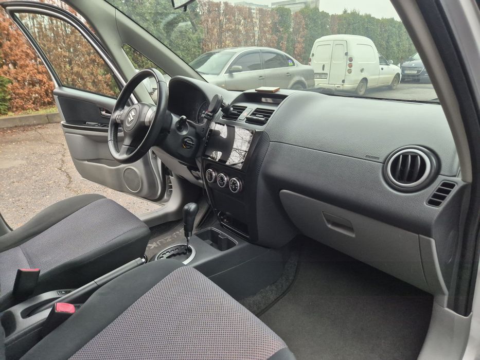 Suzuki SX4 автомат
