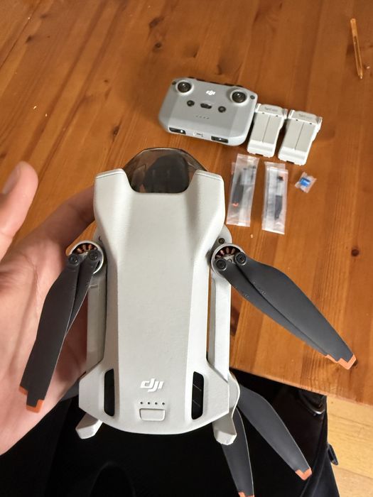 Drone DJI Mini 3 (Como Novo) + Bateria Extra + Garantia!
