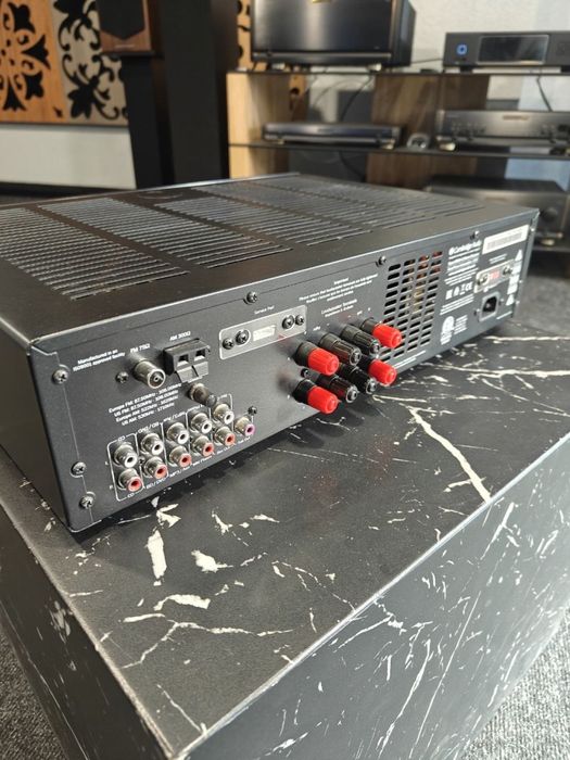 Стерео ресивер Cambridge Audio Topaz SR10