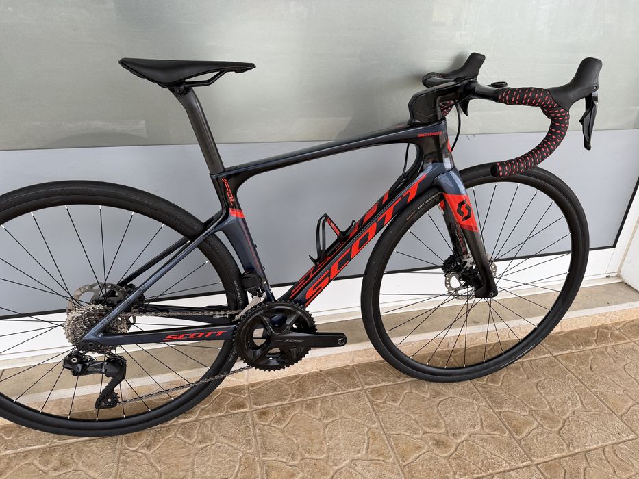 Bicicleta Scott Foil Disco - mudanças electricas