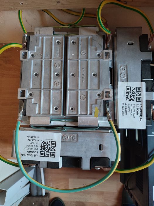 Falownik 5,5kW i baterie 22kW na sprzedaż.